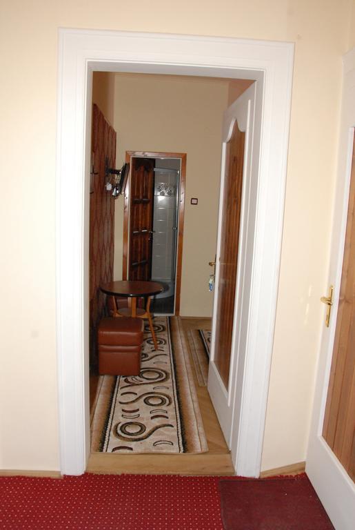 Vila Nicoleta Hotel Sibiu Exterior photo