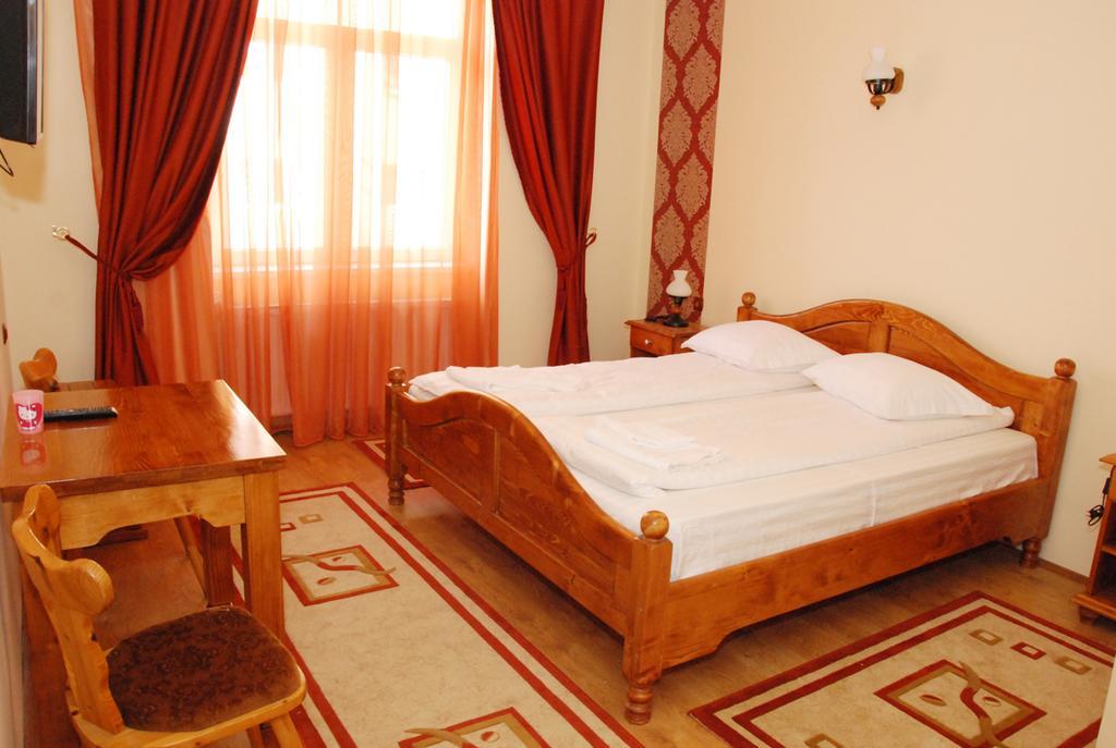 Vila Nicoleta Hotel Sibiu Exterior photo
